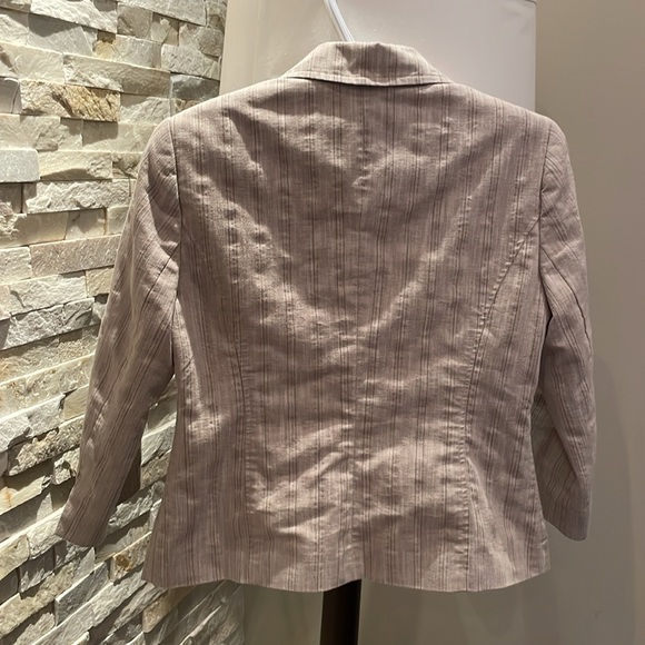 Jessica Petities beige blazer - Picture 5 of 7